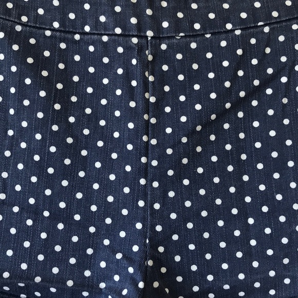 Denim polka dot pin up style shorts - Picture 3 of 5